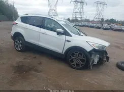 1FMCU0J95HUC14271 2017 FORD ESCAPE