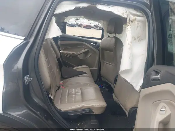 1FMCU0J95HUC14271 2017 FORD ESCAPE - Image 8