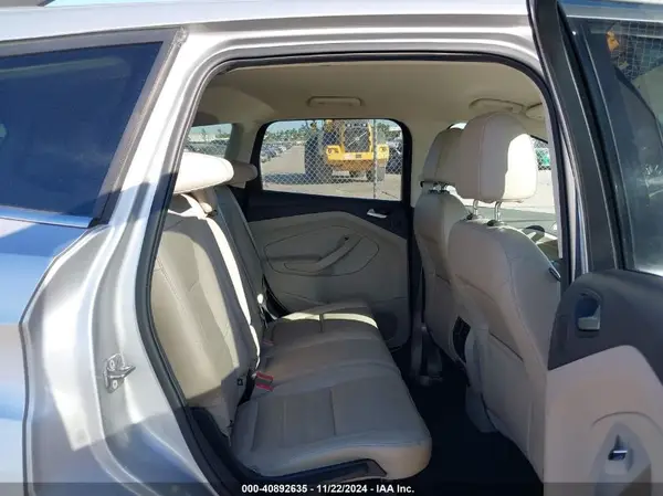 1FMCU0J95HUC14609 2017 FORD ESCAPE - Image 8