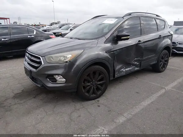 1FMCU0J95HUC80710 2017 FORD ESCAPE - Image 2