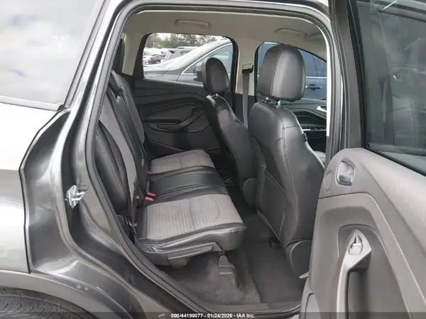 1FMCU0J95HUC80710 2017 FORD ESCAPE - Image 8