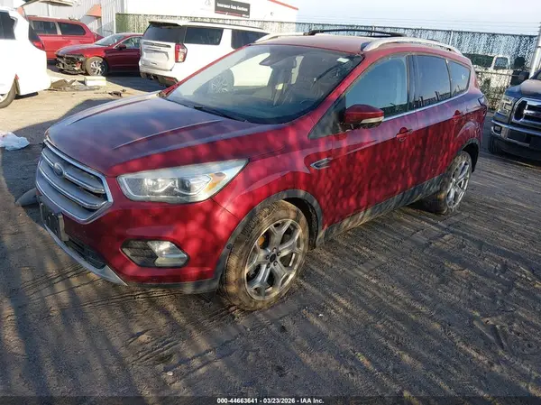 1FMCU0J95HUD42297 2017 FORD ESCAPE - Image 2