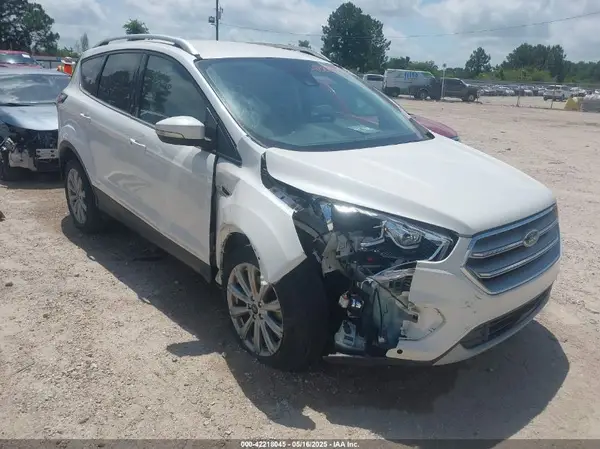 1FMCU0J95HUE43470 2017 FORD ESCAPE - Image 1
