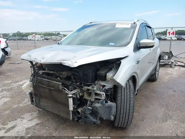 1FMCU0J95HUE94399 2017 FORD ESCAPE - Image 2