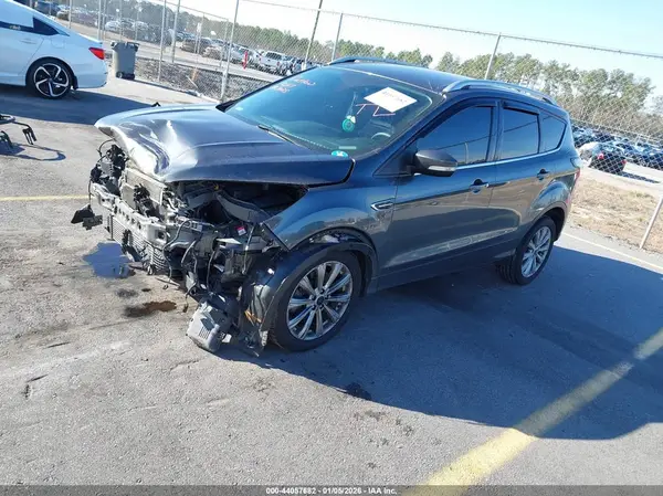 1FMCU0J95HUF01691 2017 FORD ESCAPE - Image 2