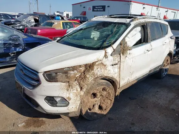 1FMCU0J95JUA71473 2018 FORD ESCAPE - Image 2