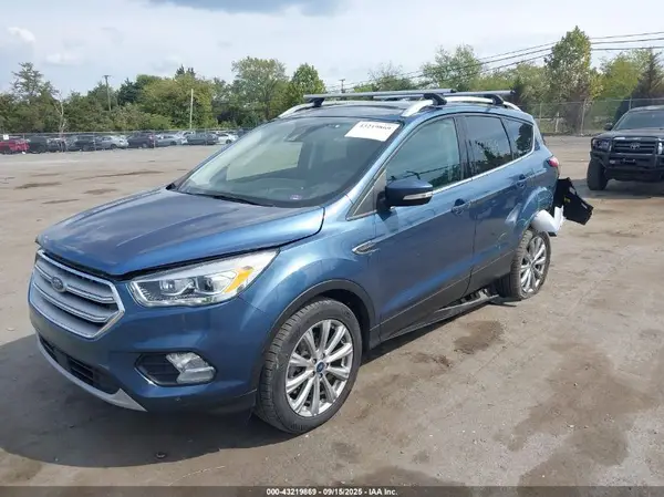 1FMCU0J95JUC68949 2018 FORD ESCAPE - Image 2