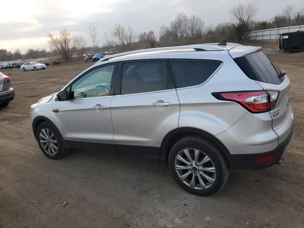 1FMCU0J95JUD16885 2018 FORD ESCAPE - Image 2