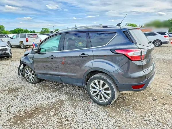 1FMCU0J95JUD32682 2018 FORD ESCAPE - Image 2