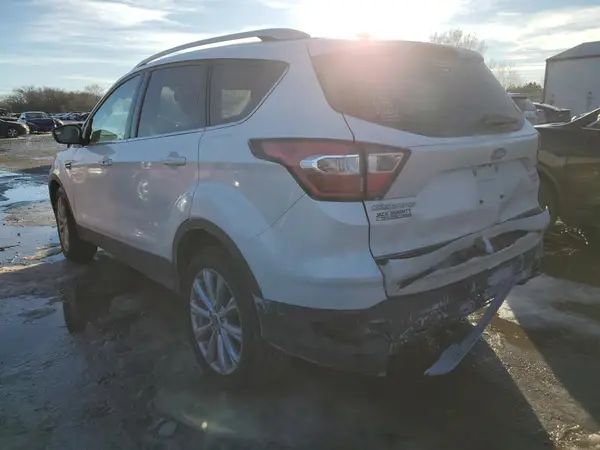 1FMCU0J95JUD56738 2018 FORD ESCAPE - Image 2