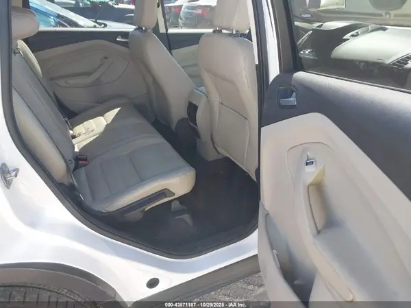 1FMCU0J95KUA18452 2019 FORD ESCAPE - Image 8