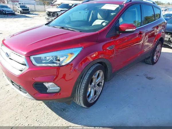 1FMCU0J95KUA49832 2019 FORD ESCAPE - Image 2