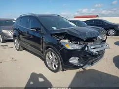 1FMCU0J95KUB57044 2019 FORD ESCAPE