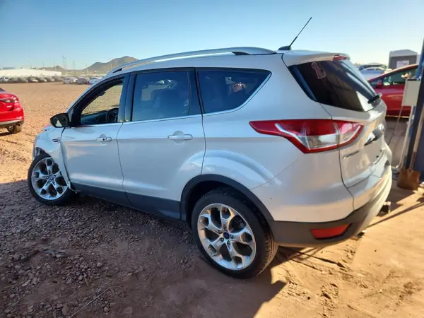 1FMCU0J96GUC80651 2016 FORD ESCAPE - Image 2