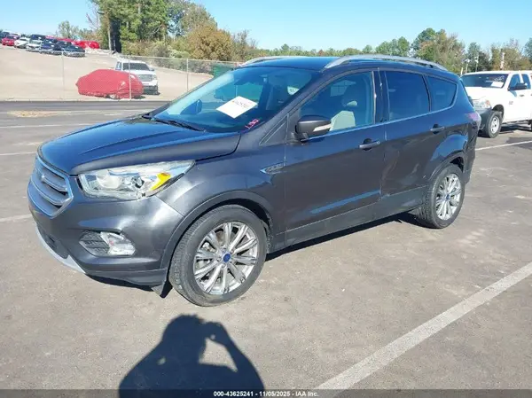 1FMCU0J96HUA08974 2017 FORD ESCAPE - Image 2