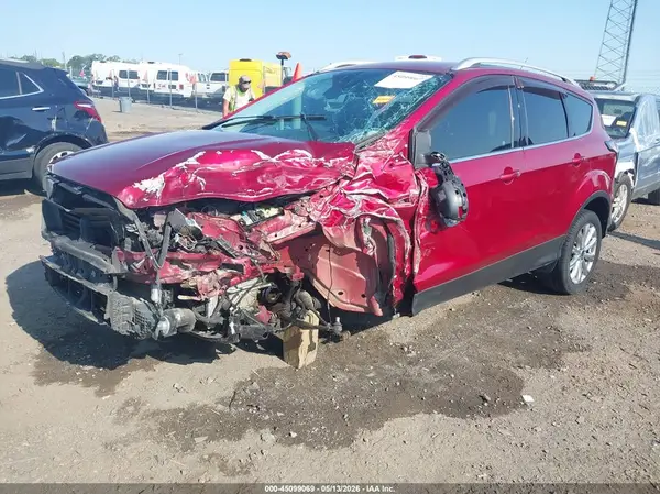 1FMCU0J96HUA63697 2017 FORD ESCAPE - Image 2