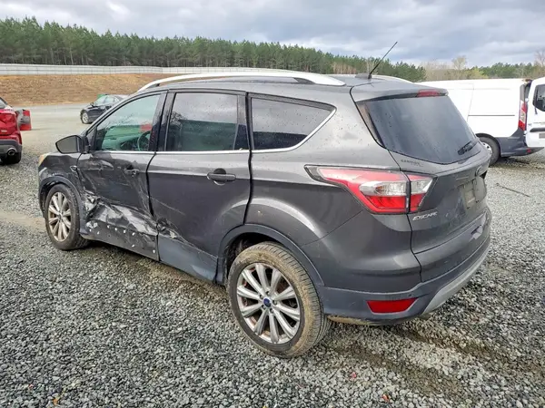 1FMCU0J96HUB22439 2017 FORD ESCAPE - Image 2