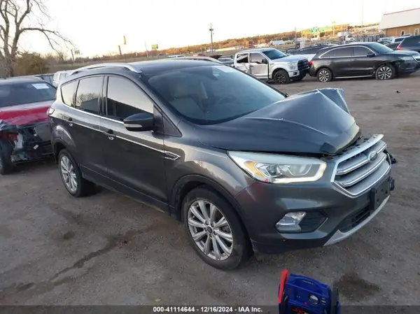 1FMCU0J96HUB91258 2017 FORD ESCAPE - Image 1