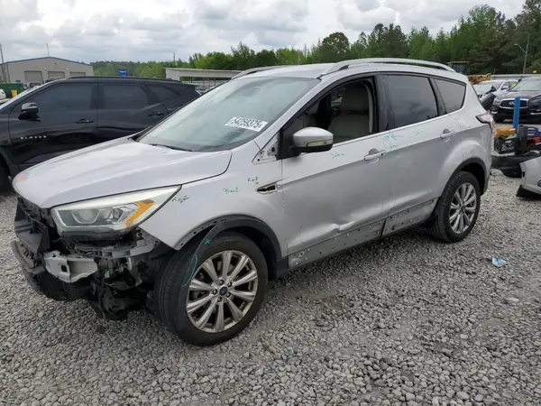 1FMCU0J96HUC12822 2017 FORD ESCAPE - Image 1