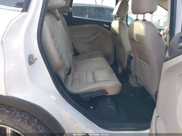 1FMCU0J96HUD12192 2017 FORD ESCAPE - Image 8