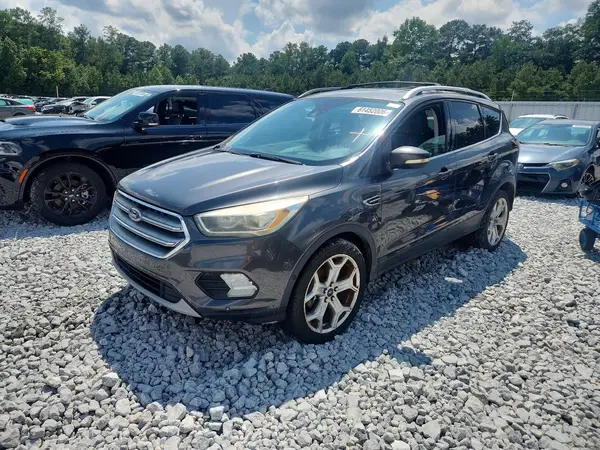 1FMCU0J96HUD12676 2017 FORD ESCAPE - Image 1