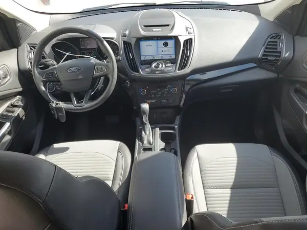 1FMCU0J96HUD41210 2017 FORD ESCAPE - Image 8