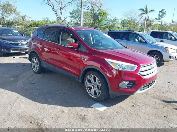 1FMCU0J96HUD56693 2017 FORD ESCAPE - Image 1