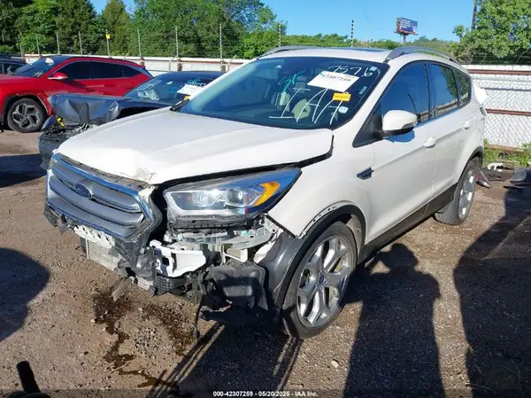 1FMCU0J96HUE07576 2017 FORD ESCAPE - Image 2