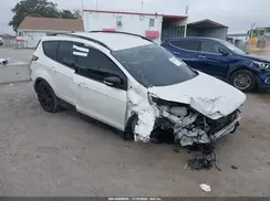 1FMCU0J96HUE86117 2017 FORD ESCAPE