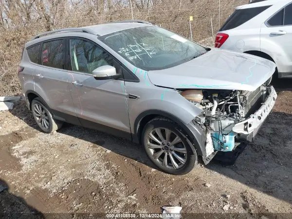 1FMCU0J96JUA44296 2018 FORD ESCAPE - Image 1