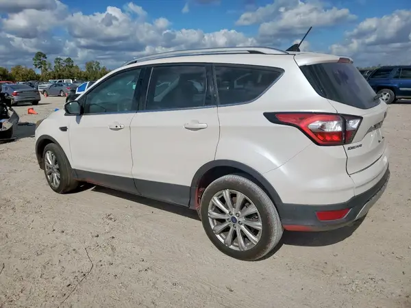 1FMCU0J96JUA70834 2018 FORD ESCAPE - Image 2