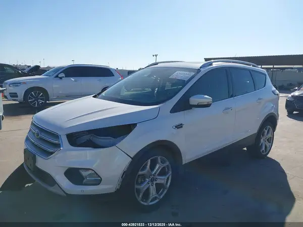 1FMCU0J96JUC05634 2018 FORD ESCAPE - Image 2