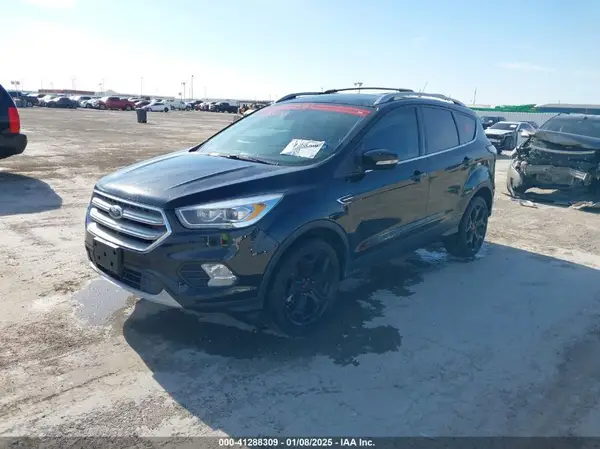 1FMCU0J96JUC05651 2018 FORD ESCAPE - Image 2