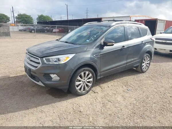 1FMCU0J96JUC70029 2018 FORD ESCAPE - Image 2