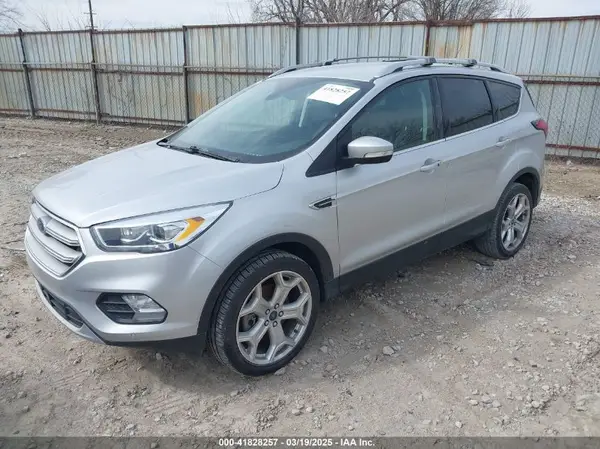 1FMCU0J96KUA39858 2019 FORD ESCAPE - Image 2