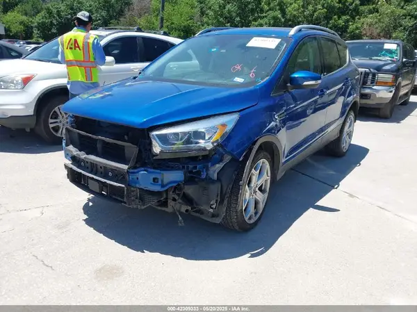 1FMCU0J96KUC34410 2019 FORD ESCAPE - Image 2