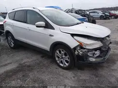 1FMCU0J97GUA55641 2016 FORD ESCAPE