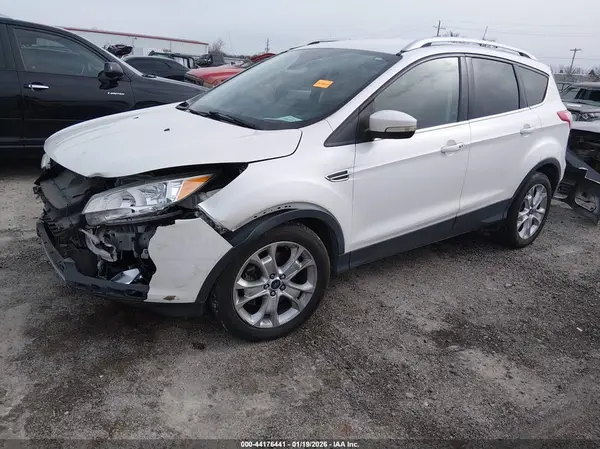 1FMCU0J97GUA55641 2016 FORD ESCAPE - Image 2
