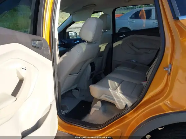 1FMCU0J97GUB31326 2016 FORD ESCAPE - Image 8