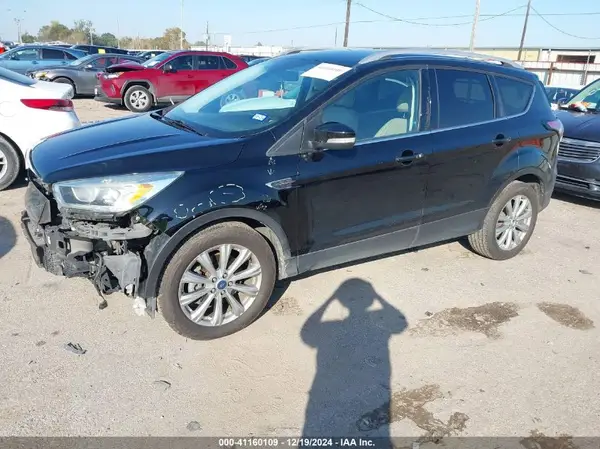 1FMCU0J97HUA09227 2017 FORD ESCAPE - Image 2