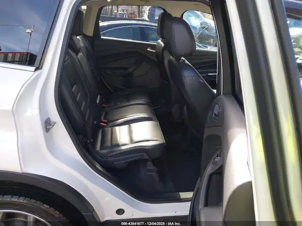1FMCU0J97HUA10958 2017 FORD ESCAPE - Image 8