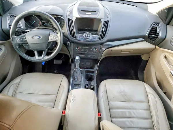 1FMCU0J97HUA36041 2017 FORD ESCAPE - Image 6