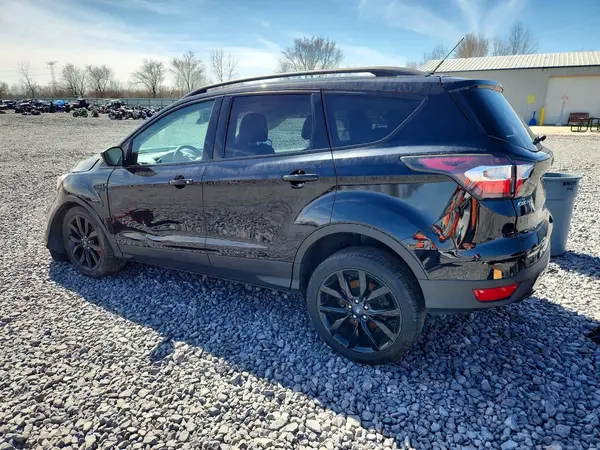 1FMCU0J97HUA63725 2017 FORD ESCAPE - Image 2
