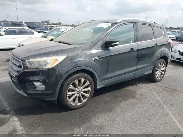 1FMCU0J97HUB04015 2017 FORD ESCAPE - Image 2