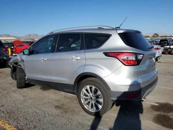 1FMCU0J97HUC56490 2017 FORD ESCAPE - Image 2