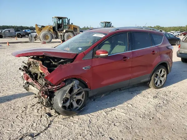 1FMCU0J97HUD52930 2017 FORD ESCAPE - Image 1