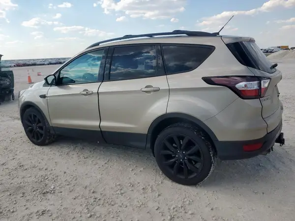 1FMCU0J97HUD53026 2017 FORD ESCAPE - Image 2