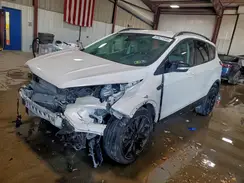 1FMCU0J97HUD65368 2017 FORD ESCAPE
