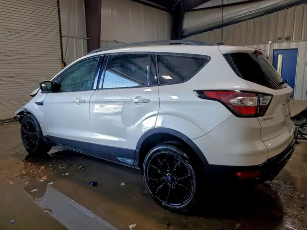 1FMCU0J97HUD65368 2017 FORD ESCAPE - Image 2