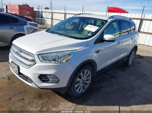 1FMCU0J97HUE09191 2017 FORD ESCAPE - Image 2